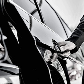 Hotel transfer mini photo 1